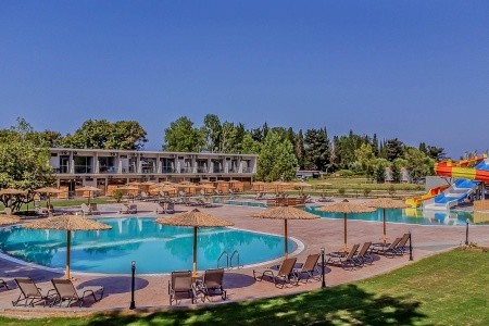 Blue Water Resort