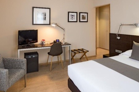 Španielsko Barcelona Casual Colours Barcelona 12 dňový pobyt Raňajky Letecky Letisko: Praha October 2025 (15/10/25-26/10/25)