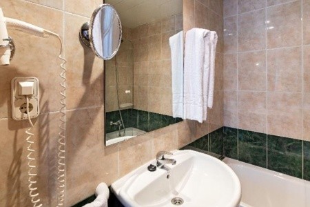 Španielsko Barcelona Casual Colours Barcelona 12 dňový pobyt Raňajky Letecky Letisko: Praha October 2025 (15/10/25-26/10/25)