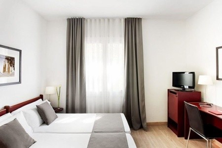 Španielsko Barcelona Casual Colours Barcelona 12 dňový pobyt Raňajky Letecky Letisko: Praha October 2025 (15/10/25-26/10/25)