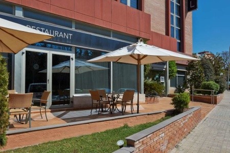 Španielsko Barcelona Nh Porta Barcelona (Sant Just Desvern) 9 dňový pobyt Raňajky Letecky Letisko: Praha October 2025 (17/10/25-17/10/25)