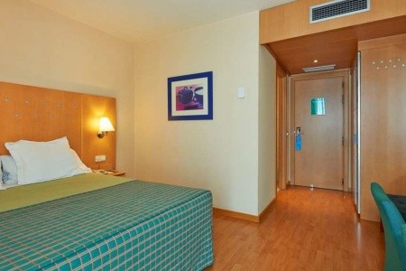 Španielsko Barcelona Nh Porta Barcelona (Sant Just Desvern) 9 dňový pobyt Raňajky Letecky Letisko: Praha October 2025 (17/10/25-17/10/25)