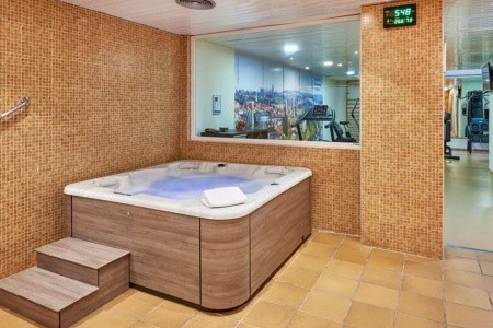 Španielsko Barcelona Nh Porta Barcelona (Sant Just Desvern) 9 dňový pobyt Raňajky Letecky Letisko: Praha October 2025 (17/10/25-17/10/25)