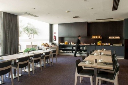 Španielsko Barcelona Vilamari 13 dňový pobyt Raňajky Letecky Letisko: Praha October 2025 (31/10/25-12/11/25)