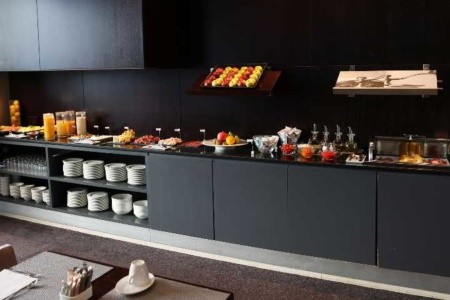 Španielsko Barcelona Vilamari 13 dňový pobyt Raňajky Letecky Letisko: Praha October 2025 (31/10/25-12/11/25)