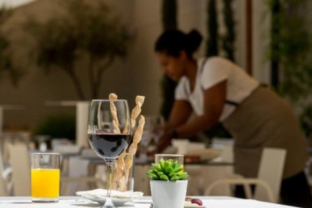 Španielsko Barcelona Vilamari 13 dňový pobyt Raňajky Letecky Letisko: Praha October 2025 (31/10/25-12/11/25)