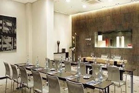 Španielsko Barcelona H10 Universitat 10 dňový pobyt Raňajky Letecky Letisko: Praha October 2025 (12/10/25-21/10/25)