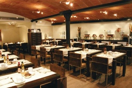 Španielsko Barcelona H10 Universitat 10 dňový pobyt Raňajky Letecky Letisko: Praha October 2025 (12/10/25-21/10/25)