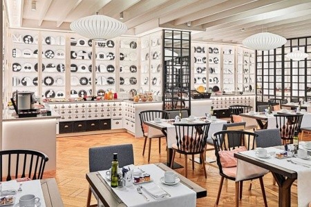 Španielsko Barcelona H10 Universitat 10 dňový pobyt Raňajky Letecky Letisko: Praha October 2025 (12/10/25-21/10/25)