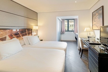 Španielsko Barcelona H10 Universitat 10 dňový pobyt Raňajky Letecky Letisko: Praha October 2025 (12/10/25-21/10/25)