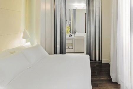 Španielsko Barcelona H10 Urquinaona Plaza 12 dňový pobyt Raňajky Letecky Letisko: Praha September 2025 (10/09/25-21/09/25)