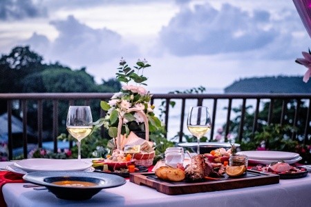 Thajsko Phuket Chanalai Garden Resort 9 dňový pobyt Raňajky Letecky Letisko: Praha February 2026 (17/02/26-25/02/26)