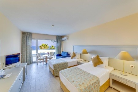 The Grand Blue Sky International - 12