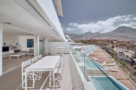 Kanárske ostrovy Tenerife Baobab Suites 11 dňový pobyt Raňajky Letecky Letisko: Viedeň May 2025 (11/05/25-21/05/25)