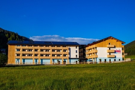 Rakúsko Bad Kleinkirchheim Cooee Alpin Bad Kleinkirchheim 9 dňový pobyt Polpenzia Vlastná May 2025 (13/05/25-21/05/25)