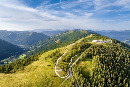 Rakúsko Bad Kleinkirchheim Cooee Alpin Bad Kleinkirchheim 9 dňový pobyt Polpenzia Vlastná May 2025 (13/05/25-21/05/25)