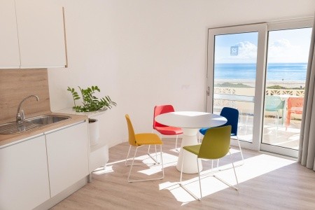 R2 Maryvent Beach Apartment - 31