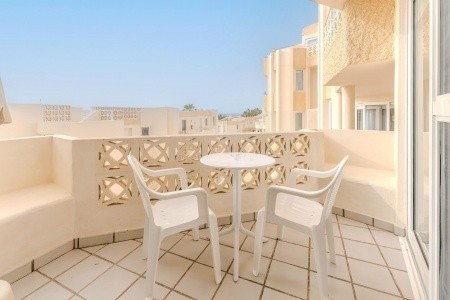 R2 Maryvent Beach Apartment - 55