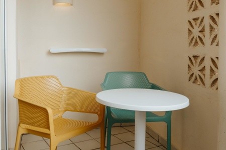 R2 Maryvent Beach Apartment - 60