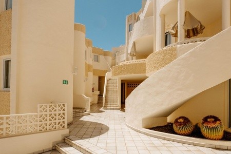 R2 Maryvent Beach Apartment - 65