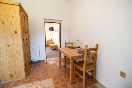 Česká republika Západné Čechy Hrad Vildštejn (Skalná) 3 dňový pobyt Polpenzia Vlastná October 2025 (26/10/25-28/10/25)