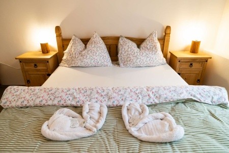 Česká republika Západné Čechy Hrad Vildštejn (Skalná) 3 dňový pobyt Polpenzia Vlastná October 2025 (26/10/25-28/10/25)