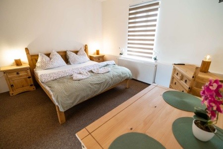 Česká republika Západné Čechy Hrad Vildštejn (Skalná) 3 dňový pobyt Polpenzia Vlastná October 2025 (26/10/25-28/10/25)