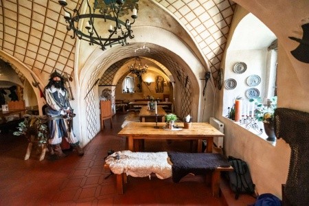 Česká republika Západné Čechy Hrad Vildštejn (Skalná) 3 dňový pobyt Polpenzia Vlastná October 2025 (26/10/25-28/10/25)