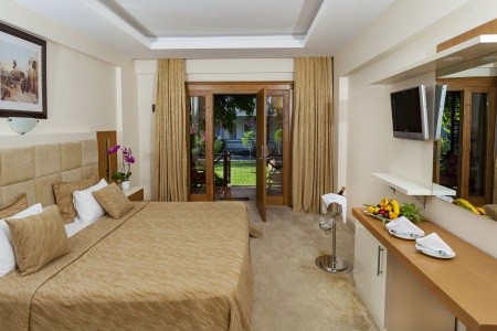 Club Hotel Belpinar - 26