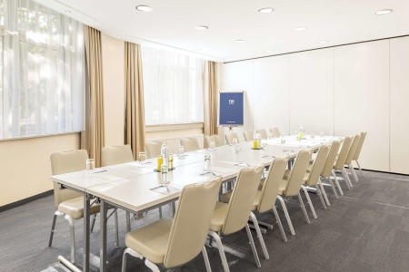 Rakúsko Viedeň NH Danube City 5 dňový pobyt Bez stravy Vlastná January 2026 (22/01/26-26/01/26)