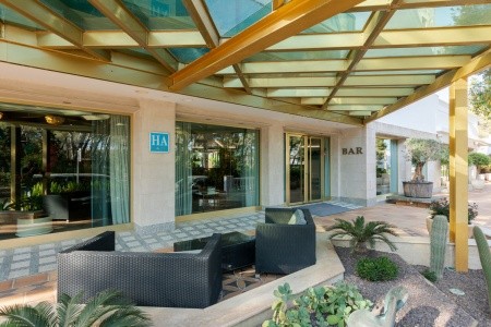 Španielsko Ibiza S'argamassa Palace Suite 15 dňový pobyt Raňajky Letecky Letisko: Praha September 2025 (24/09/25- 8/10/25)