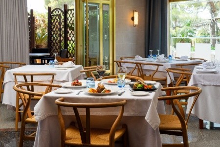 Španielsko Ibiza S'argamassa Palace Suite 15 dňový pobyt Raňajky Letecky Letisko: Praha September 2025 (24/09/25- 8/10/25)