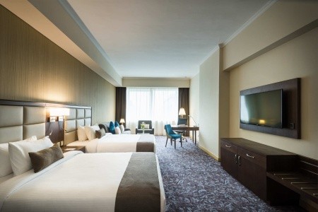 Katar Doha Golden Tulip Doha 6 dňový pobyt Polpenzia Letecky Letisko: Praha September 2025 (26/09/25- 1/10/25)