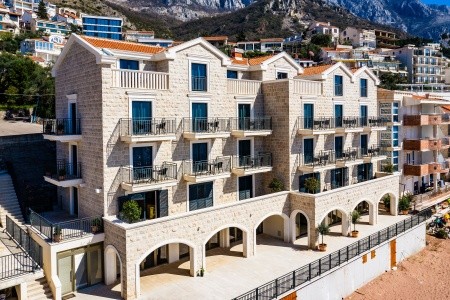 Hotel California By Aycon - 15