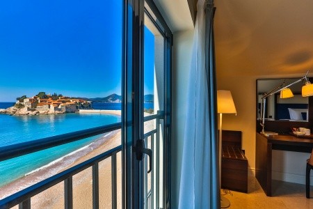 Hotel California By Aycon - 23