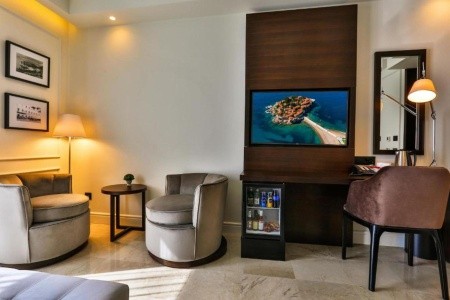 Hotel California By Aycon - 28