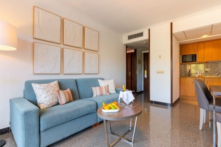 Španielsko Ibiza S'argamassa Palace Suite 15 dňový pobyt Raňajky Letecky Letisko: Praha September 2025 (24/09/25- 8/10/25)