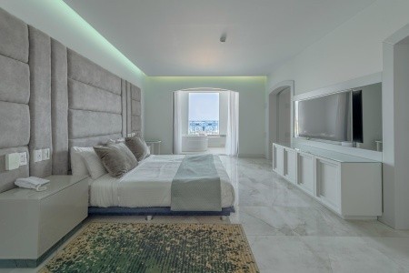 Egypt Hurghada Titanic Royal Resort 11 dňový pobyt Ultra All inclusive Letecky Letisko: Viedeň May 2026 (14/05/26-24/05/26)