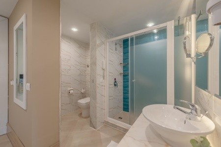 Egypt Hurghada Titanic Royal Resort 11 dňový pobyt Ultra All inclusive Letecky Letisko: Viedeň May 2026 (14/05/26-24/05/26)