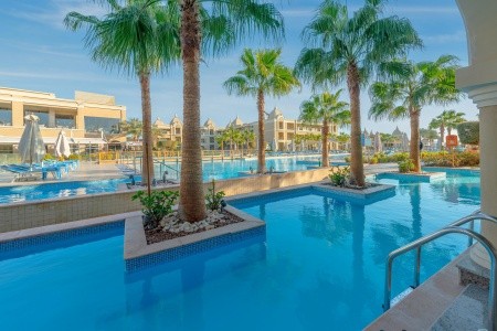 Egypt Hurghada Titanic Royal Resort 11 dňový pobyt Ultra All inclusive Letecky Letisko: Viedeň May 2026 (14/05/26-24/05/26)