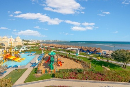 Egypt Hurghada Titanic Royal Resort 11 dňový pobyt Ultra All inclusive Letecky Letisko: Viedeň May 2026 (14/05/26-24/05/26)