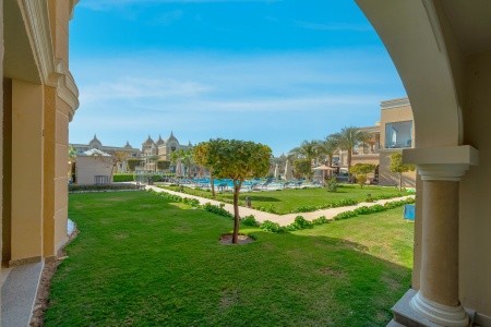 Egypt Hurghada Titanic Royal Resort 11 dňový pobyt Ultra All inclusive Letecky Letisko: Viedeň May 2026 (14/05/26-24/05/26)