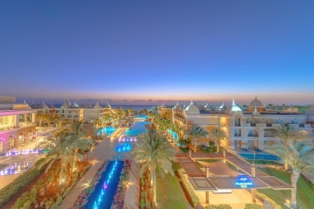 Egypt Hurghada Titanic Royal Resort 11 dňový pobyt Ultra All inclusive Letecky Letisko: Viedeň May 2026 (14/05/26-24/05/26)