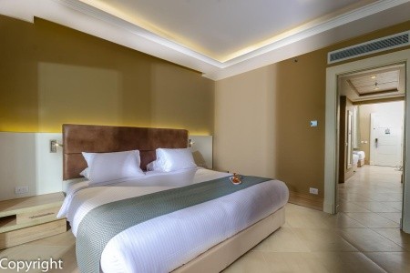 Egypt Hurghada Titanic Royal Resort 11 dňový pobyt Ultra All inclusive Letecky Letisko: Viedeň May 2026 (14/05/26-24/05/26)