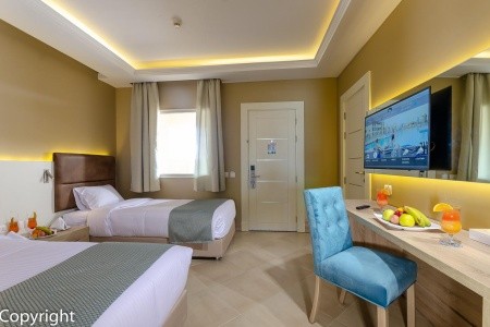 Egypt Hurghada Titanic Royal Resort 11 dňový pobyt Ultra All inclusive Letecky Letisko: Viedeň May 2026 (14/05/26-24/05/26)