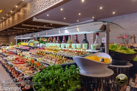 Egypt Hurghada Titanic Royal Resort 11 dňový pobyt Ultra All inclusive Letecky Letisko: Viedeň May 2026 (14/05/26-24/05/26)