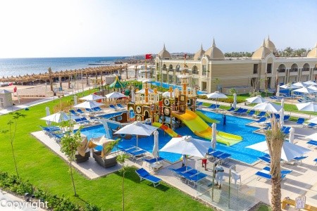 Egypt Hurghada Titanic Royal Resort 11 dňový pobyt Ultra All inclusive Letecky Letisko: Viedeň May 2026 (14/05/26-24/05/26)