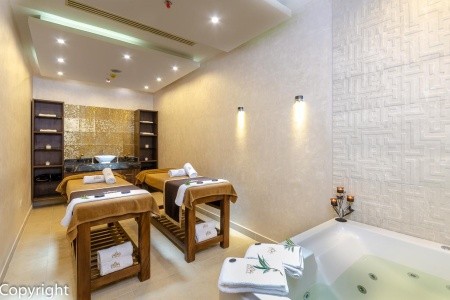 Egypt Hurghada Titanic Royal Resort 11 dňový pobyt Ultra All inclusive Letecky Letisko: Viedeň May 2026 (14/05/26-24/05/26)