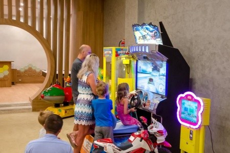 Egypt Hurghada Titanic Royal Resort 11 dňový pobyt Ultra All inclusive Letecky Letisko: Viedeň May 2026 (14/05/26-24/05/26)