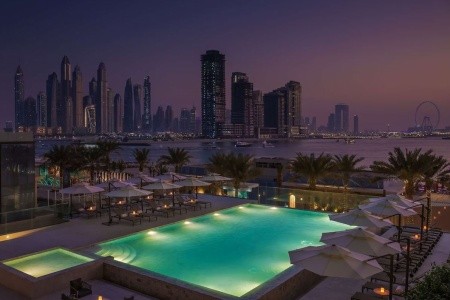 Spojené arabské emiráty Dubaj Radisson Beach Resort Palm Jumeirah 11 dňový pobyt Plná penzia Letecky Letisko: Praha January 2025 (31/01/25-10/02/25)